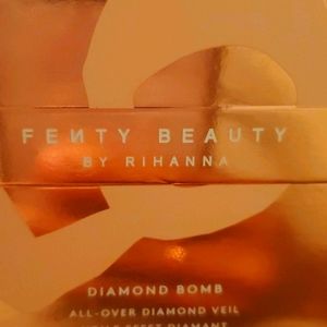 Meet your Posher, Lee